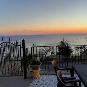 casa-vacanze-osvaldo.hotelitalianriviera.com/